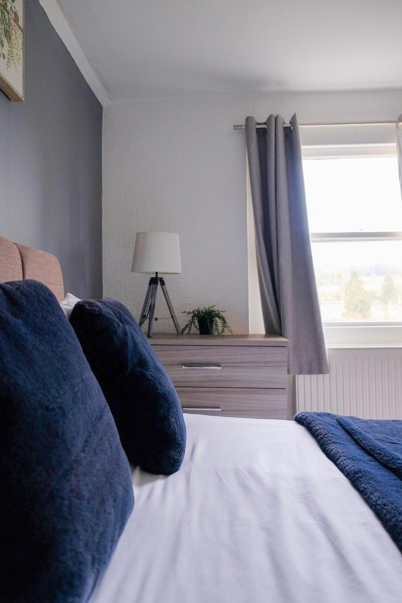 Spacious Georgian 3Bedroom Apartment- 10 Minute Walk To The River Avon, Roman Baths And Bath Abbey Ngoại thất bức ảnh